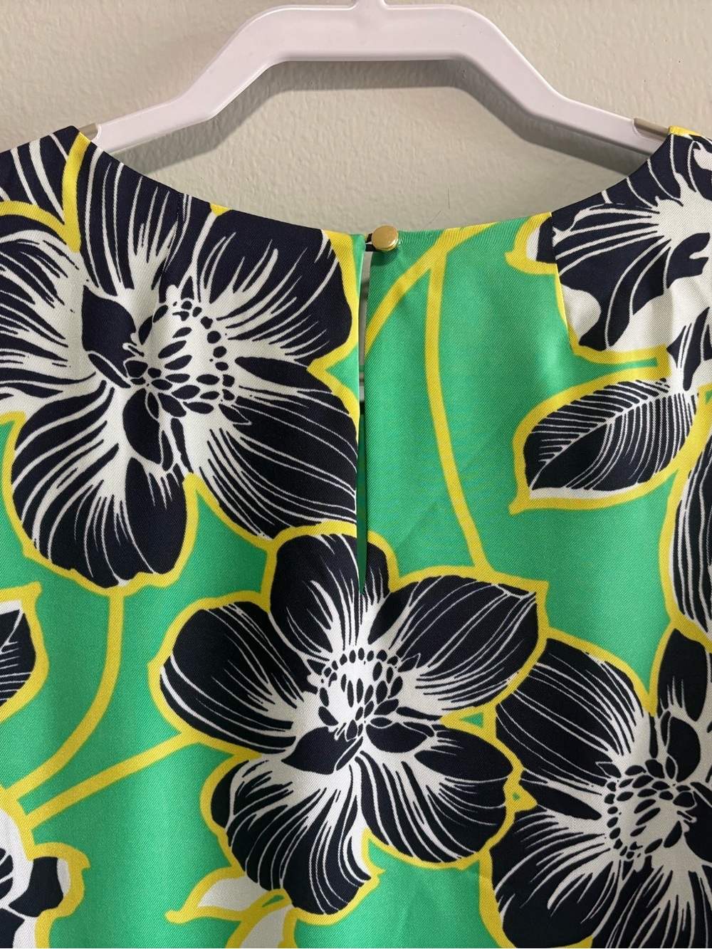 NWT Crown & Ivy Green Floral Shift Dress Size 4 Lined 3/4 Sleeve Preppy Resort - Picture 7 of 10
